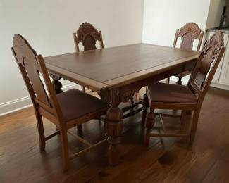 English Tudor Jacobean Style Dining Set