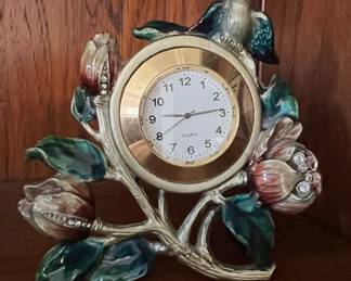 Jay Strongwater Style Floral Bird Motif Quartz Table Clock