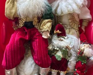 Mark Roberts Style Santa Figurines Collection