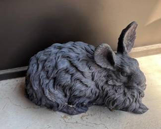 Rabbit Garden Statue