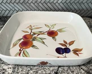 Royal Worcester Evesham Gold Square Baking Dish
