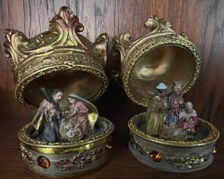 Mark Roberts Nativity Crown Figurines