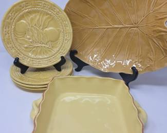 Bordallo Pinheiro Leaf Serving Dish Four Bordallo Pinheiro Salad Plates, Plus Sq Baking Dish