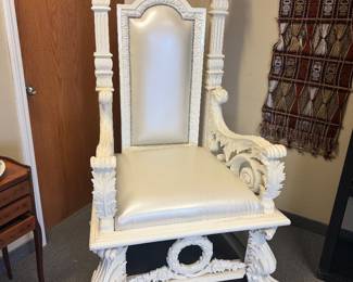 Throne!