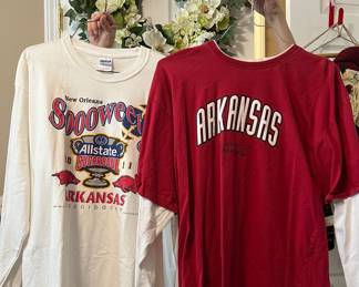 Razorback attire