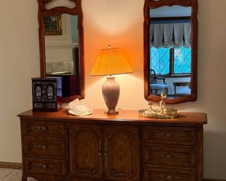 DREXEL CABERNET COLLECTION DRESSER & MIRRORS