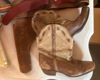 Child’s gun holster and boots