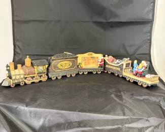 98-99 Holiday Train Decor Set ($12)