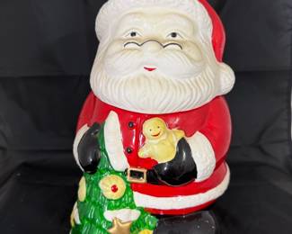 Ceramic Santa Cookie Jar ($15)