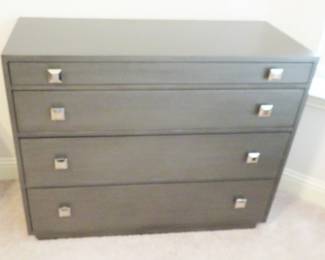 Lexington chest