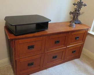 Credenza