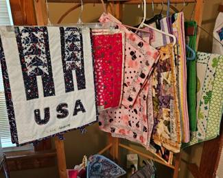 Machine quilted runners, placemats