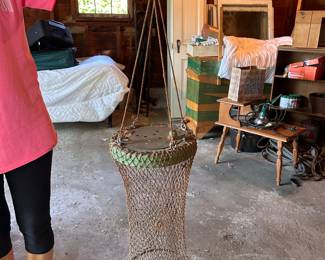 French style collapsable cloth mesh  fish basket.