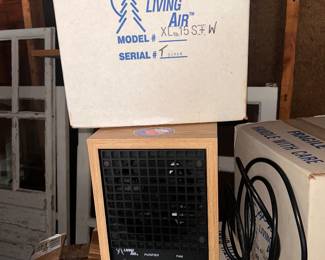 Living Air XL 15 air purifier and ozone Ionizer (NIB)