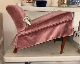 side view of the Custom made CLOUUCESTER LEG STOOL "Made for Mrs. A. R. HOARD"  (wife of Arthur Hoard who was the son of William HOARD - former Gonenor of Wisconsin 1888-1990)