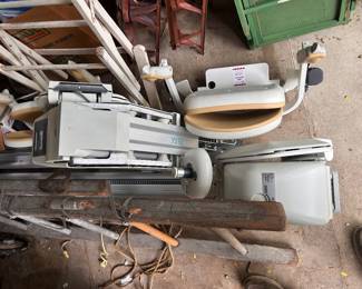 This is an Acorn SuperGlide 130 T 700 HD stair lift. 