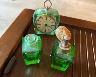 Beautiful Emerald Green Glass Set