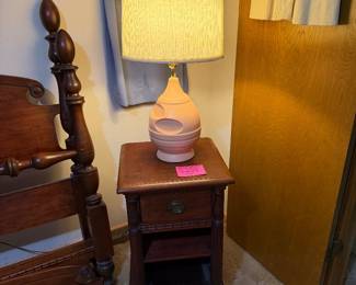 MCM Peach lamp