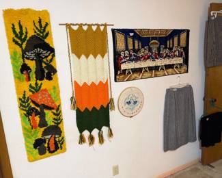 Groovy Hooked rug and crocheted wall hanging