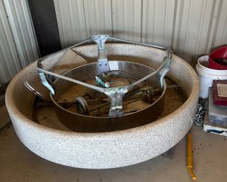 Hand wash station