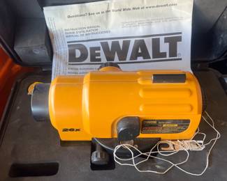 Laser level