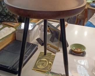 Mater Bowl Table
