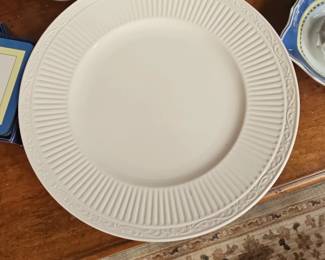 Mikasa Italian Countryside Dinnerware Set