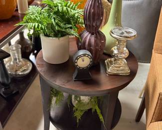 Round end table 2 tier