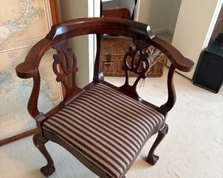 Chippendale-style mahogany corner chair