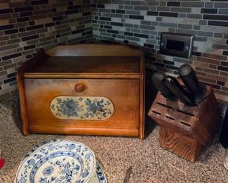 Bread box