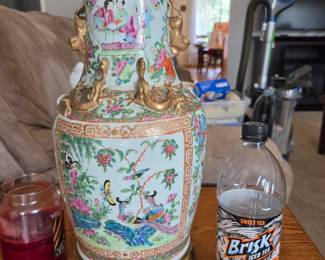 19th century Chinese vase