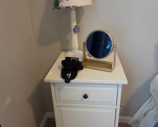 Night stand