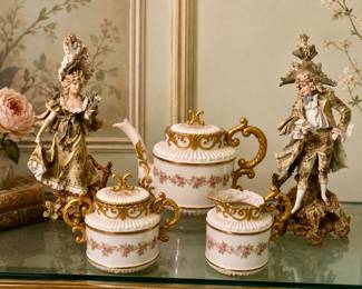 Willetts tea set and statues