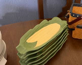 Vintage Pfaltzgraff Corn Cob Serving Dishes