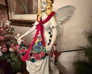 Vintage Lenox Angel Figurine - Guardian of Yuletide Joy