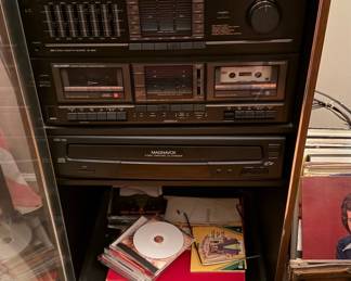 Sharp SG-8630 Stereo Component System with Magnavox CD Changer