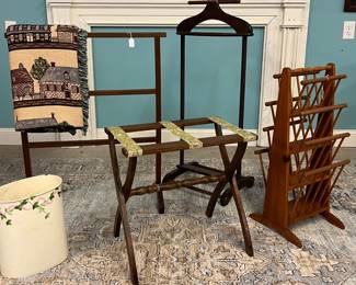 Quilt rack, gentleman’s valet, luggage rack, unusual magazine rack