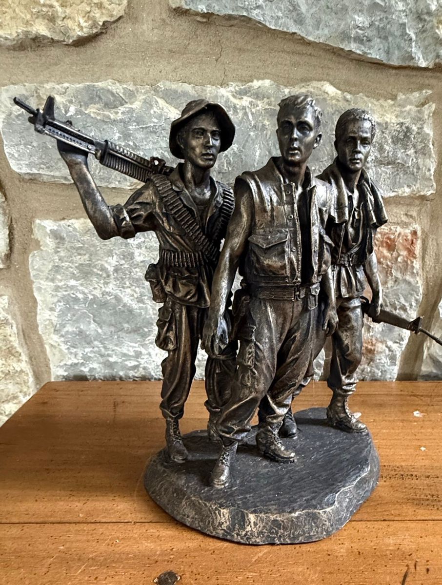 Franklin Mint Frederick Hart Three Soldiers Statue