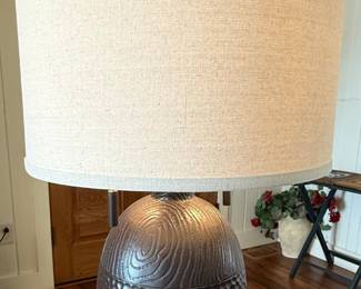 Franklin Iron Works Hammered Bronze Table Lamp Style