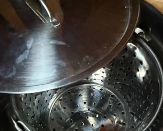 Concord 180 Quart Stainless Steel Stock Pot with Steamer Insert
