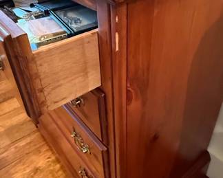 Chippendale Style Cherry Wood Four-Drawer Chest