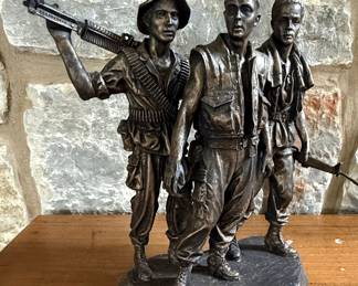 Franklin Mint Frederick Hart Three Soldiers Statue