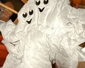 Halloween Ghost Decorations (Set of 3)