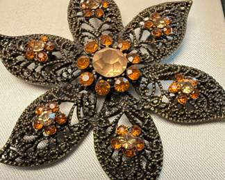 Joan Rivers Style Floral Brooch