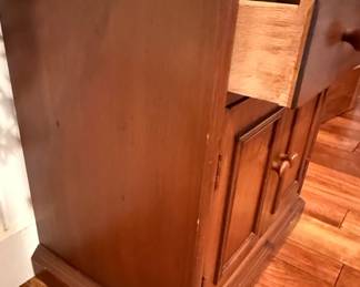 Lane America Collection Folk Art Adaptation Nightstand