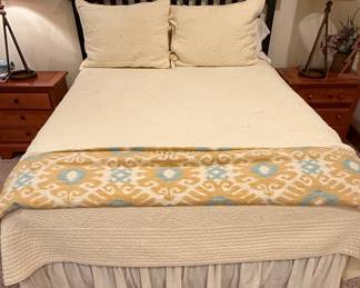Queen Slat Headboard Style Bed