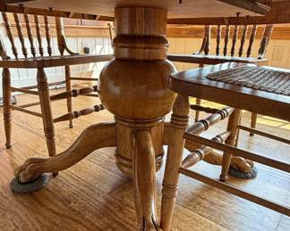 Oak Claw Foot Dining Set Style