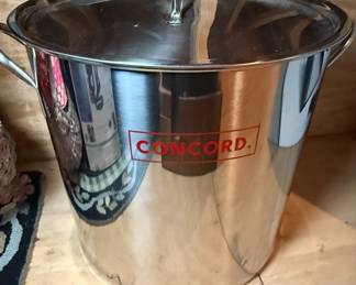 Concord 180 Quart Stainless Steel Stock Pot with Steamer Insert