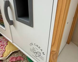 KidKraft Uptown White Wooden Play Kitchen