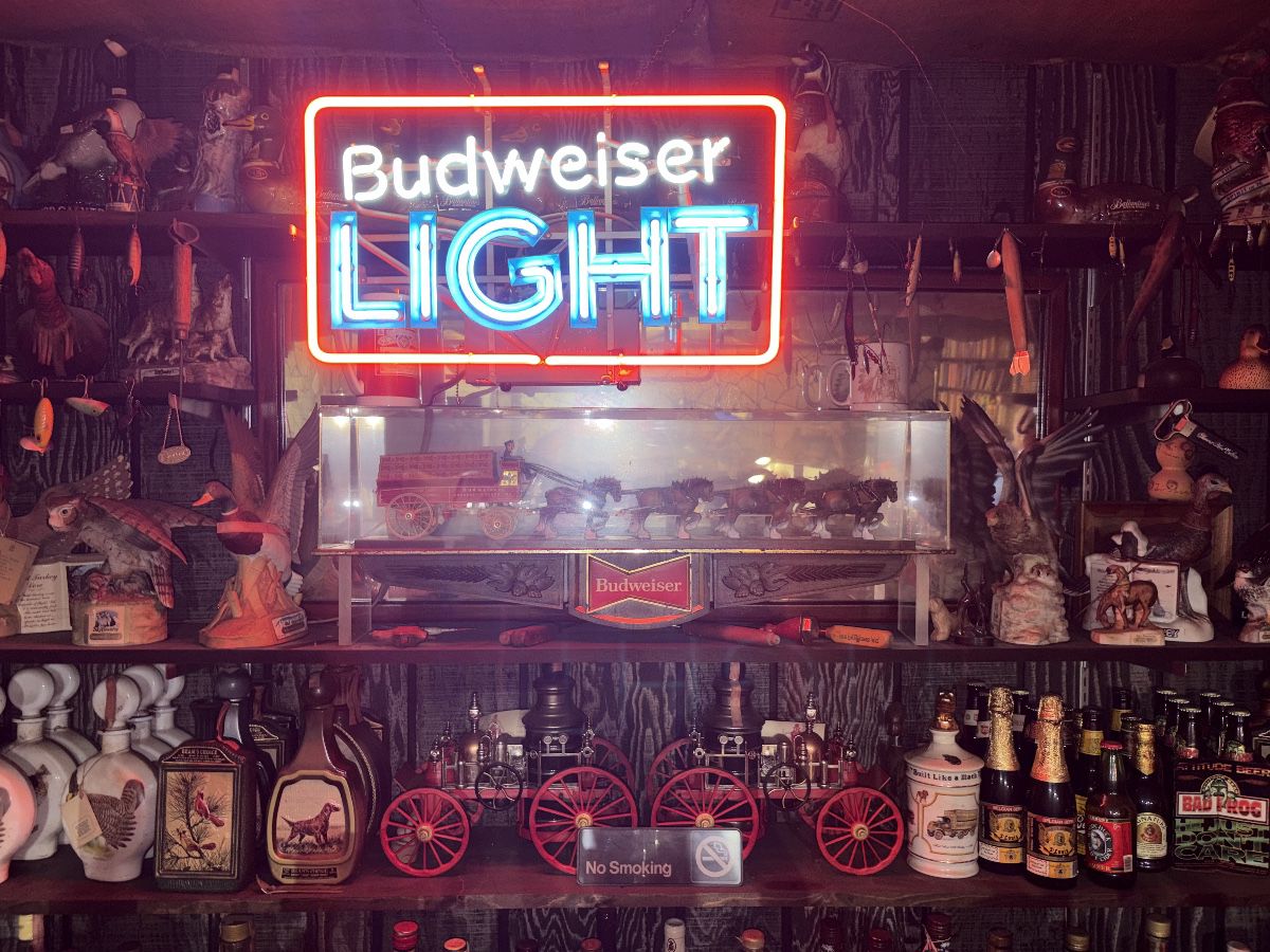 1983 Budweiser Light neon sign